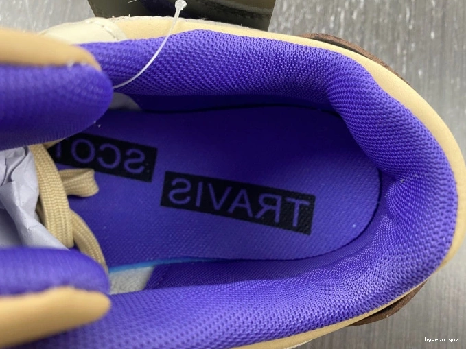 HYPE JORDAN THE CUT X TRAVIS SCOTT CHECK FZ8117-900 0706